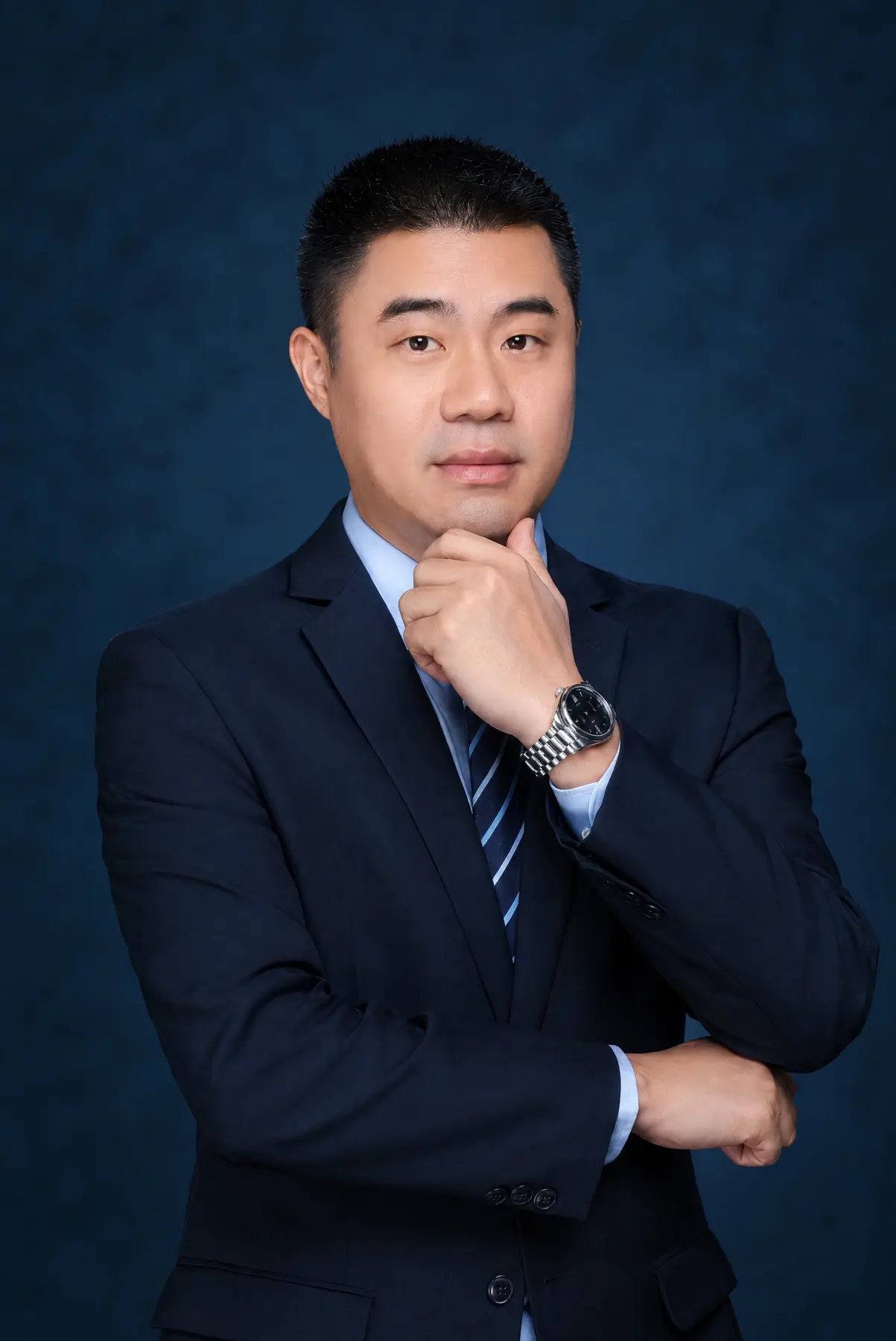 梁炜华律师